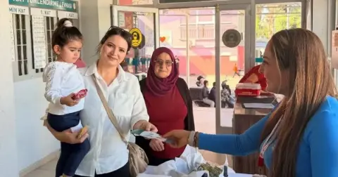 Seyhan Devlet Hastanesinde Hasta Hakları Günü’nde hastalar bilgilendirildi