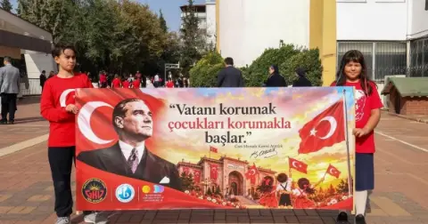 Gaziantep Kolej Vakfı Özel Okullarında Cumhuriyet Bayramı coşkusu