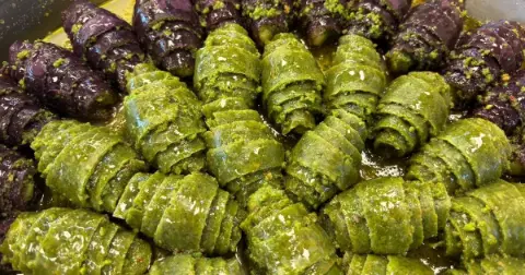Gaziantep’te baklavaya yeni yorum: Kruvasan baklava satışa çıktı