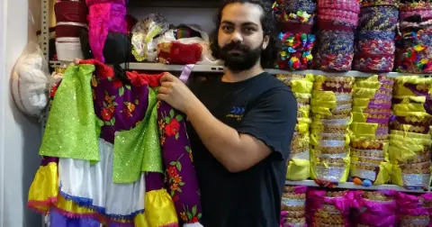 Çocukken odasında başlayan aile mesleğini devraldı, şimdi severek sürdürüyor