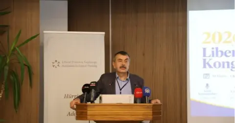 Bakan Tekin: Alevi-Bektaşi kültürü için 12 eğitim modülü hazırlandı