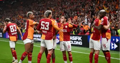 Galatasaray’ın iç sahadaki yenilmezlik serisi 40 maça çıktı