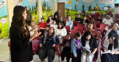 Adana’da aile içi iletişimi güçlendirmeye yönelik eğitim verildi