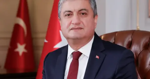 Vali Yavuz: Cumhuriyet, bağımsızlık ruhumuzun en önemli eseridir