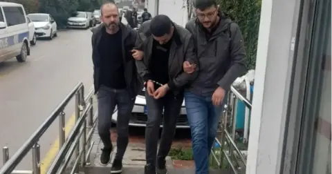 Bayğaralar Örgütü Operasyonu: Aranan Şüpheli Çukurova'da Yakalandı