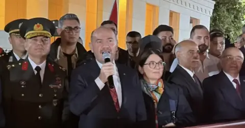 Osmaniye’de 103 metrelik Türk bayrağıyla Cumhuriyet yürüyüşü