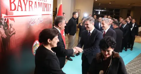 Adana’da 29 Ekim Cumhuriyet Bayramı resepsiyonu düzenlendi