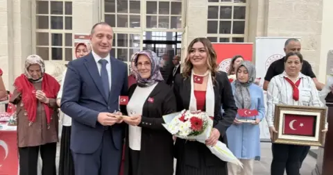 Tarsus’ta Cumhuriyet coşkusu el emeği eserlerle buluştu