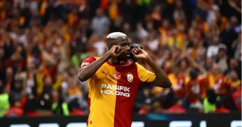 Victor Osimhen, Fenerbahçe derbilerinde 5 gole ulaştı