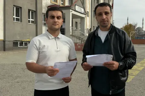 Sivas'ta KPSS Ortaöğretim heyecanı küpeleri unutturdu