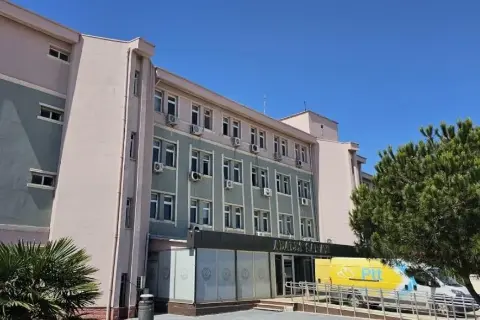Düziçi'nde Tır Yangını: Sürücünün Hamlesi Faciayı Önledi