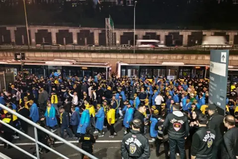 Fenerbahçe’den 2400 taraftarla RAMS Park’a çıkarma