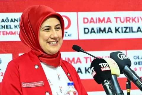 Türk Kızılay Başkanı Yılmaz: "Bugün 120 bin stoğun üzerinde giden bir yapıyla her türlü kan ihtiyacını karşılayabiliyor durumdayız