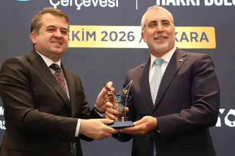 Çukurova Üniversitesine Türkiye Yeterlilikler Çerçevesi logo kullanım hakkı