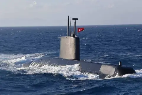 Marmaris’te denizaltı ve sahil güvenlik botu ziyarete açılacak