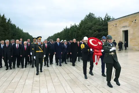 Muğla’da dalgıçlar Cumhuriyet Bayramı’nı su altında kutladı
