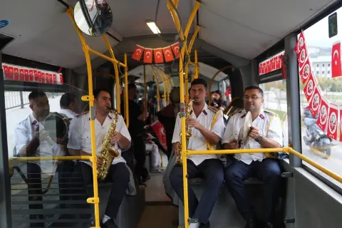 Adana Barosu’nda genç hukukçuların beklenti ve önerileri dinlendi