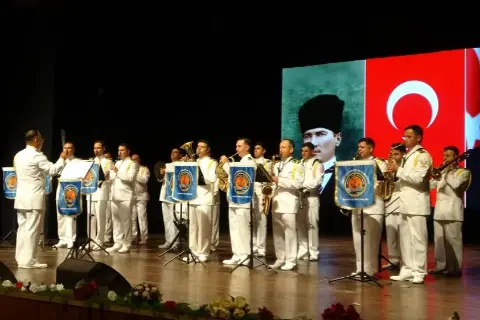 Hizan'da Cumhuriyet'in 103. Yılı Coşkuyla Kutlandı