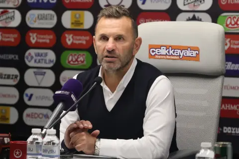 Okan Buruk: Galibiyetten ve oyuncularımızın performansından mutluyum