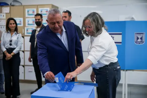 94 yaşındaki İsrailli, Netanyahu'nun rakibine oy verdikten sonra hayatını kaybetti