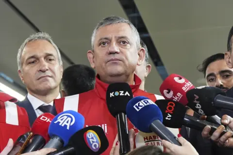 Özgür Özel, Ümraniye-Ataşehir-Göztepe Metro Hattı'nın test sürüşüne katıldı