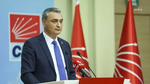 CHP Sözcüsü Sarı: Giden bütün arkadaşlarıma diyorum ki kapıları bu kadar sert kapatmayın