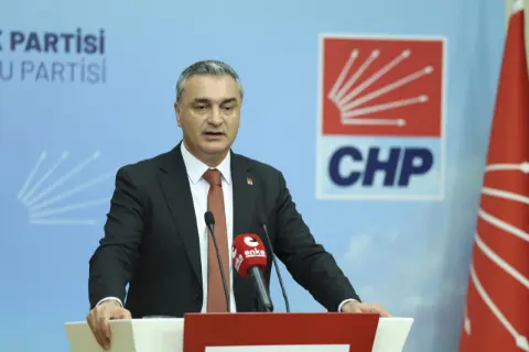 Müslim Sarı: “Günde 11 Milyar Lira Faiz Ödeyen İktidar, Emekliye Yüzde 70 Zammı Vermek Zorundadır!”