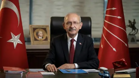 CHP Lideri Kemal Kılıçdaroğlu: “Cumhuriyet Bilhassa Kimsesizlerin Kimsesidir, Onu Koruyanı Da Sahipsiz Bırakmaz”