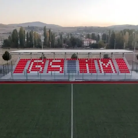Bünyan Stadyumu’nda 500 kişilik tribün inşaatı tamamlandı