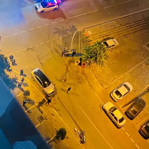 Battalgazi Mahallesi'nde otomobil motosikletliye çarptı