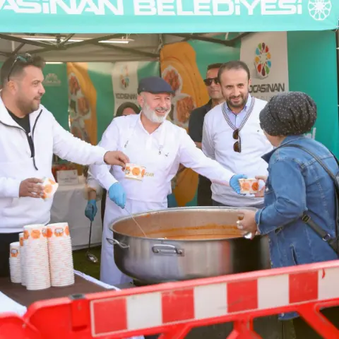 4'üncü Kayseri Gastronomi Günleri’nde Kocasinan’ın lezzetleri tanıtıldı