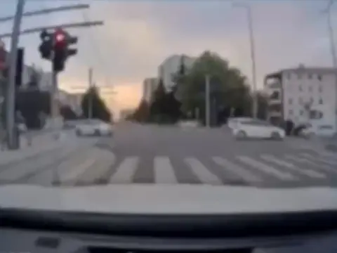 Talas'ta Hoca Ahmet Yesevi Caddesi'nde kaza