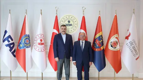 Başkan Büyükkılıç'tan Ankara teması: İçişleri Bakanlığı'nı ziyaret etti!