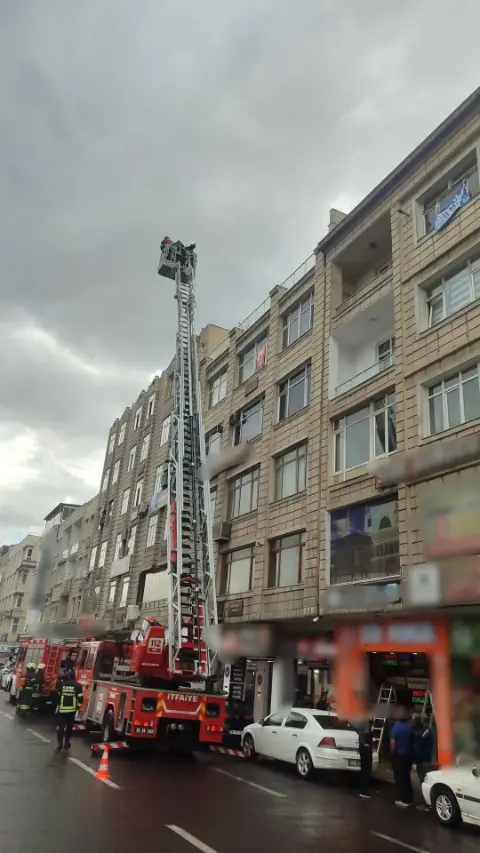 Düvenönü'nde yangın