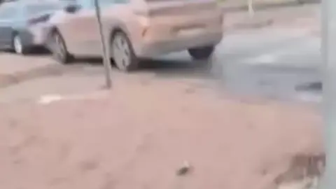 Talas'ta hatalı park edilen araçlar tepki çekti
