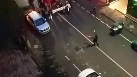 Gültepe Mahallesi'nde Cumhuriyet Korteji