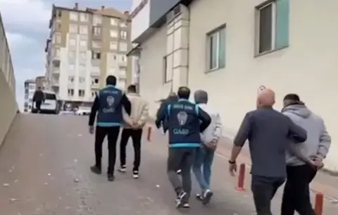Çiçekçi dükkanını kurşunlayan 4 şahıs yakalandı, 1’i tutuklandı