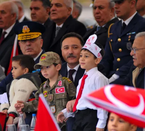 Zübeyde Hanım Huzurevi'nde Cumhuriyet Bayramı Coşkusu
