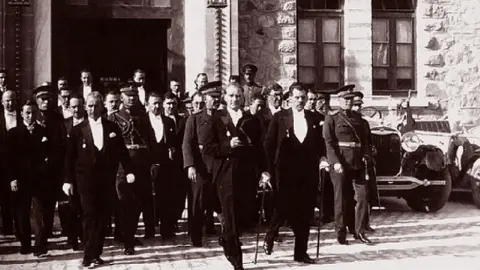 Cumhuriyet'e uzanan tarihi yolculukta 103 yıl geride kaldı