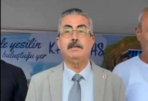 Ali Bedrettin Karataş: "Cumhuriyetimizin ışığında Karataş'ı yarınlara kararlılıkla taşıyoruz