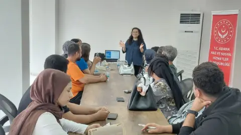 Ceyhan’da evlilik kredisine başvuran çiftlere eğitim