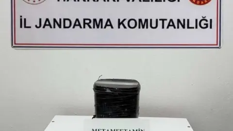 Hakkari’de 1 kilo 72 gram metamfetamin ele geçirildi