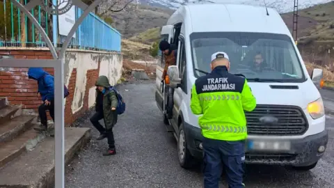 Eskişehir'de 253 okul servisi denetlendi, 6 araç ve sürücüsüne işlem yapıldı