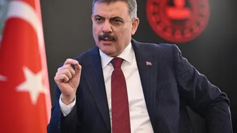Bakan Çiftçi: 625 organize suç örgütüne 741 operasyon düzenledik