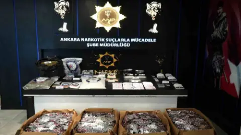 Ankara’da uyuşturucu operasyonunda 614 bin 330 adet sentetik ecza ele geçirildi