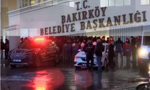 Bakırköy Belediyesi Soruşturmasında 37 Gözaltı!