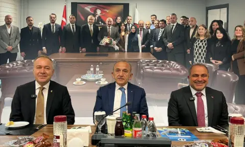 MHP Heyeti Sanayi Ve Hukuk Temsilcilerini Ziyaret Etti