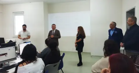 öğretmenlere TÜBİTAK Araştırma Projeleri Eğitimi
