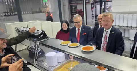 29 Ekim Cumhuriyet Yemeği İle Taçlandırıldı