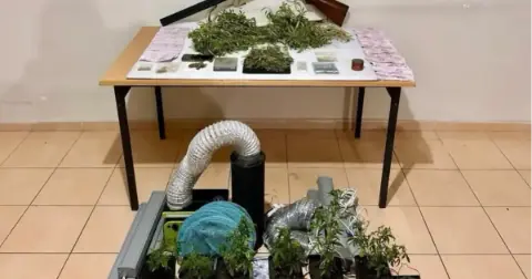 Gönen’de Kenevir Yetiştirilen Eve Operasyon